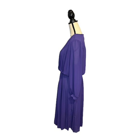 The 1 East Custom Collection Women's Vintage Pleated Midi Dress Made in U.S.A. - Picture 3 of 6